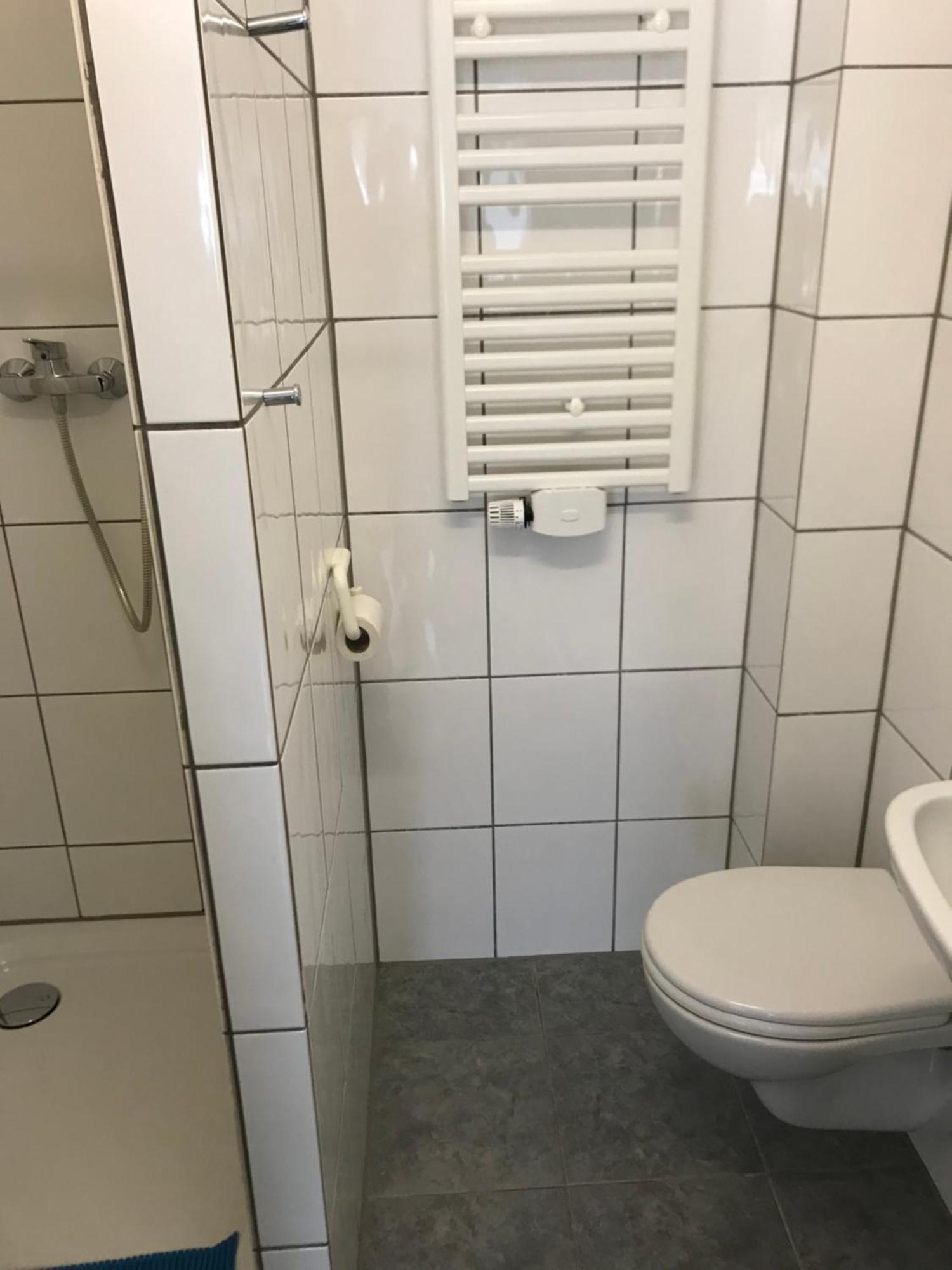 Monteur Bremerhaven Geestland Imsum Exterior foto